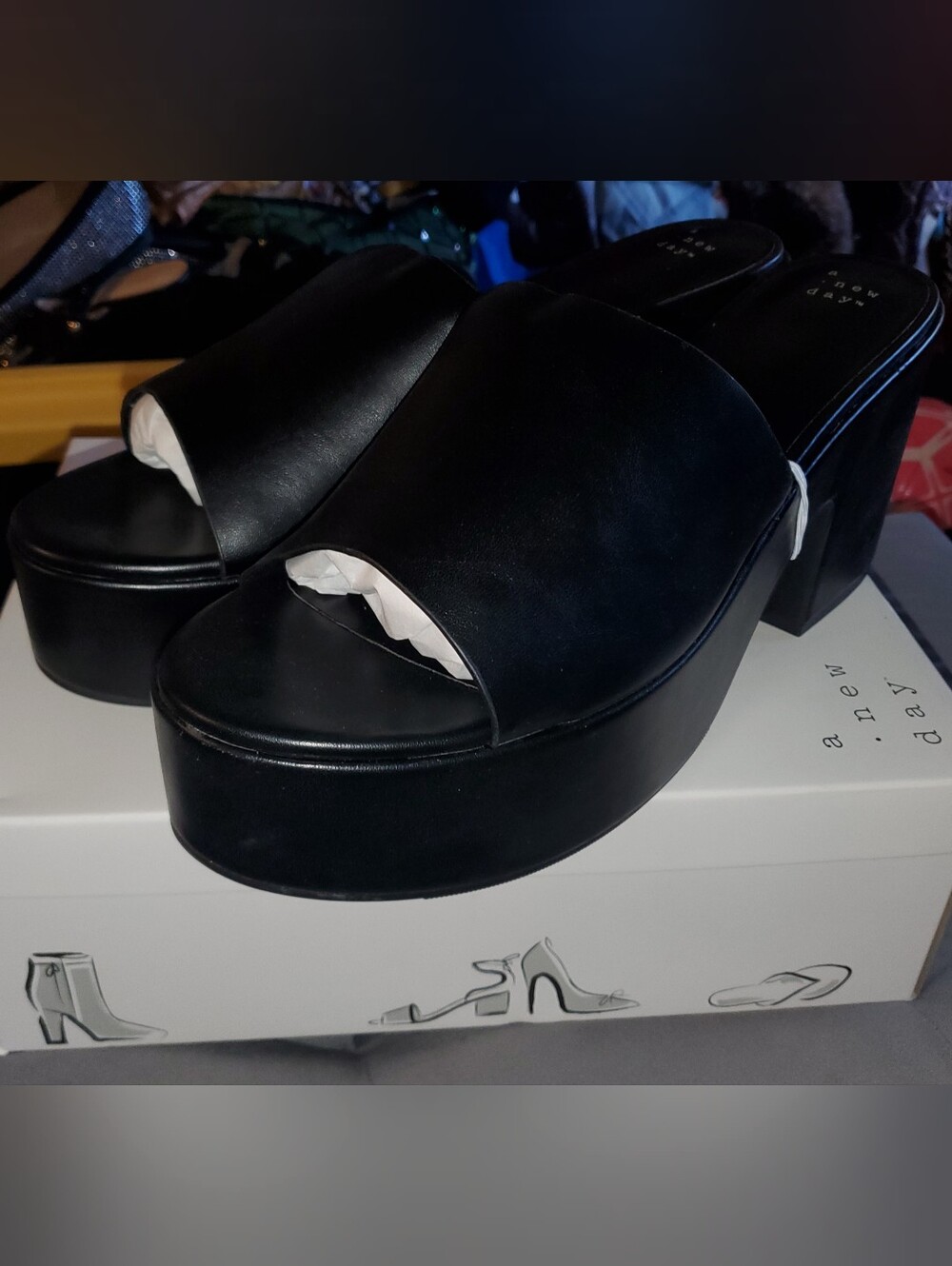 *NWT* A New Day Black Platform Sandals- Women's Size 13